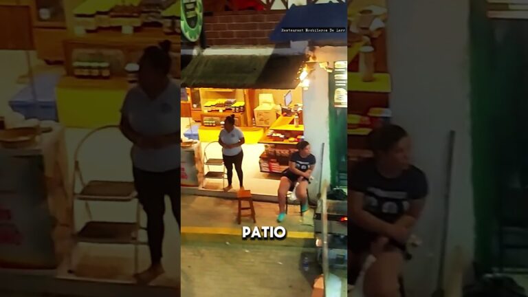 What Can You Get For $7 On Gringo’s Strip? #perutravel